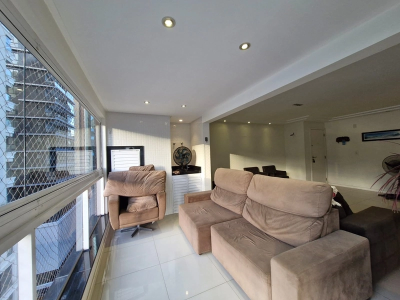 Apartamento para locação – Segunda Quadra do Mar | Meia Praia: 4ª foto da galeria de imagens do imóvel