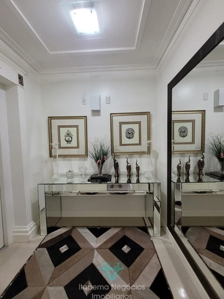 Viva o luxo que esse Duplex tem a oferecer.: 1ª foto da galeria de imagens do imóvel