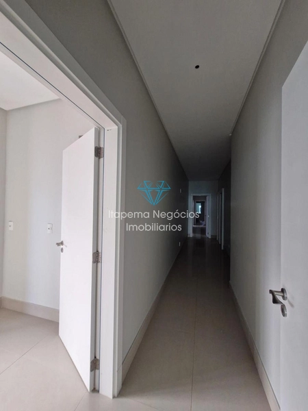 APARTAMENTO FRENTE PARA O MAR EM ITAPEMA 4 SUÍTES.: 42ª foto da galeria de imagens do imóvel