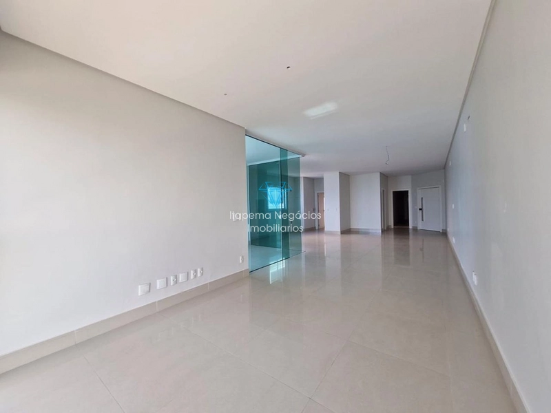 APARTAMENTO FRENTE PARA O MAR EM ITAPEMA 4 SUÍTES.: 35ª foto da galeria de imagens do imóvel
