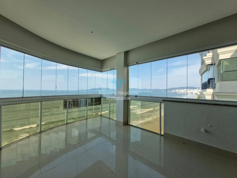 APARTAMENTO FRENTE PARA O MAR EM ITAPEMA 4 SUÍTES.: 27ª foto da galeria de imagens do imóvel