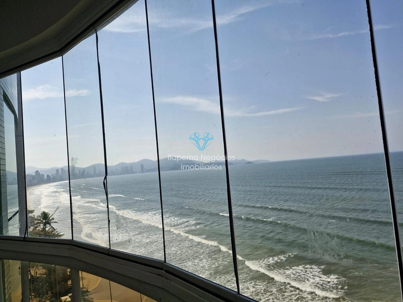 APARTAMENTO FRENTE PARA O MAR EM ITAPEMA 4 SUÍTES.: 26ª foto da galeria de imagens do imóvel