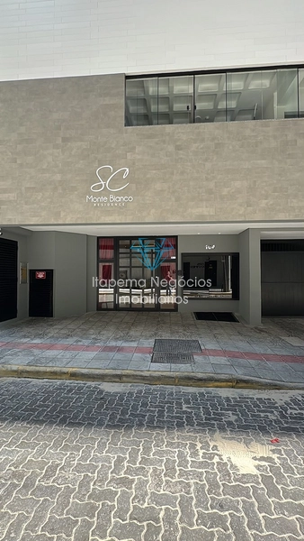 APARTAMENTO À VENDA – QUADRA MAR EM MEIA PRAIA: 1ª foto da galeria de imagens do imóvel