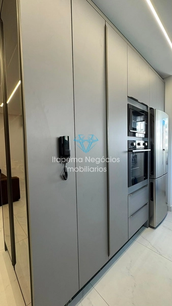 APARTAMENTO À VENDA – QUADRA MAR EM MEIA PRAIA: 12ª foto da galeria de imagens do imóvel
