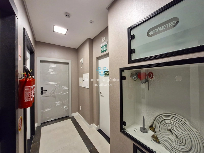 Apartamento em Meia Praia com área de lazer completa.: 3ª foto da galeria de imagens do imóvel