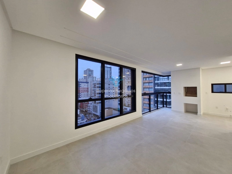 Apartamento em Meia Praia com área de lazer completa.: 9ª foto da galeria de imagens do imóvel