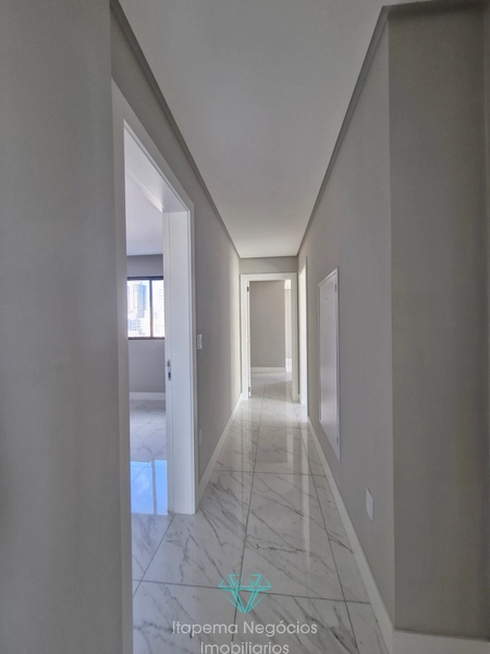 Localizado na quadra do mar - Apartamento 3 suítes, 3 vagas, Itapema.: 16ª foto da galeria de imagens do imóvel