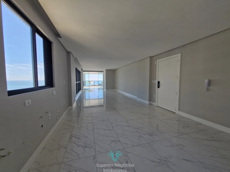 Localizado na quadra do mar - Apartamento 3 suítes, 3 vagas, Itapema.: 11ª foto da galeria de imagens do imóvel