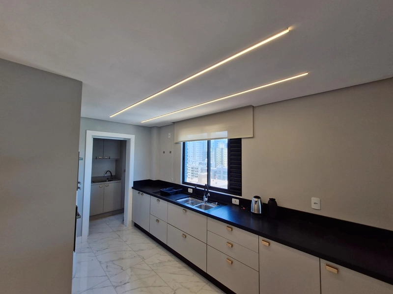 Localizado na quadra do mar - Apartamento 3 suítes, 3 vagas, Itapema.: 15ª foto da galeria de imagens do imóvel