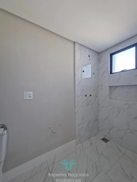Localizado na quadra do mar - Apartamento 3 suítes, 3 vagas, Itapema.: 18ª foto da galeria de imagens do imóvel