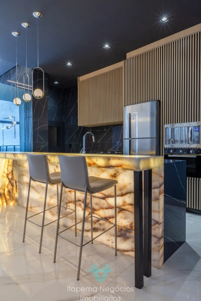 Localizado na quadra do mar - Apartamento 3 suítes, 3 vagas, Itapema.: 39ª foto da galeria de imagens do imóvel