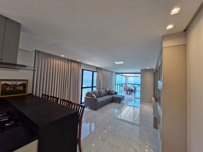 Localizado na quadra do mar - Apartamento 3 suítes, 3 vagas, Itapema.: 9ª foto da galeria de imagens do imóvel