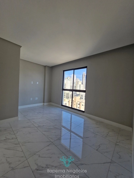 Localizado na quadra do mar - Apartamento 3 suítes, 3 vagas, Itapema.: 24ª foto da galeria de imagens do imóvel