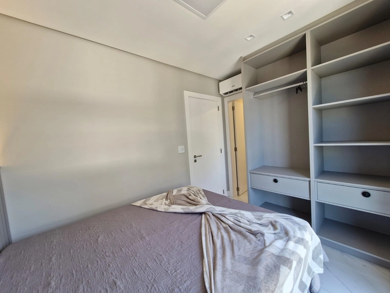 Localizado na quadra do mar - Apartamento 3 suítes, 3 vagas, Itapema.: 7ª foto da galeria de imagens do imóvel