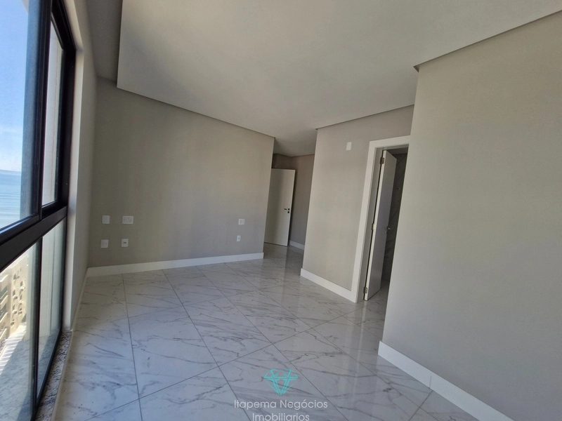 Localizado na quadra do mar - Apartamento 3 suítes, 3 vagas, Itapema.: 27ª foto da galeria de imagens do imóvel
