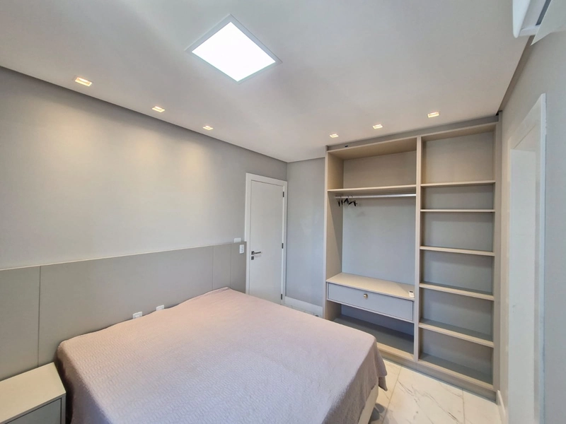 Localizado na quadra do mar - Apartamento 3 suítes, 3 vagas, Itapema.: 3ª foto da galeria de imagens do imóvel