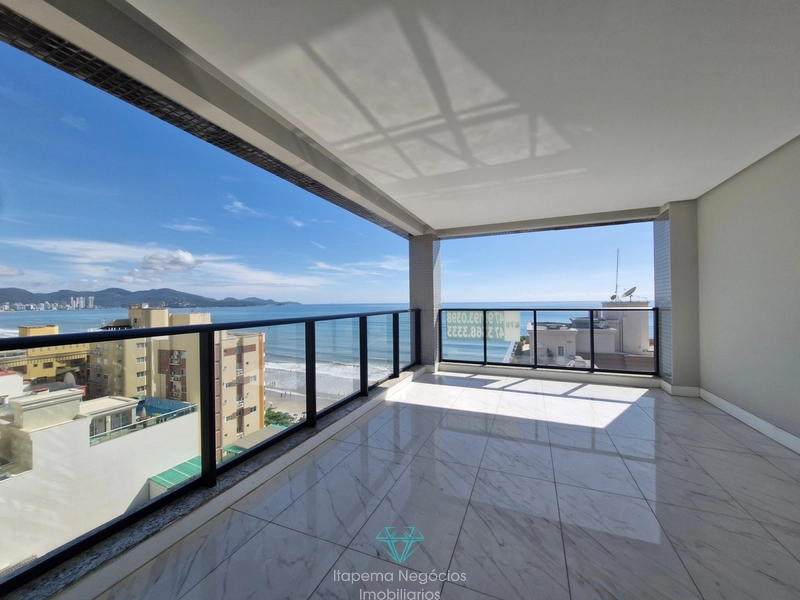 Localizado na quadra do mar - Apartamento 3 suítes, 3 vagas, Itapema.: 4ª foto da galeria de imagens do imóvel