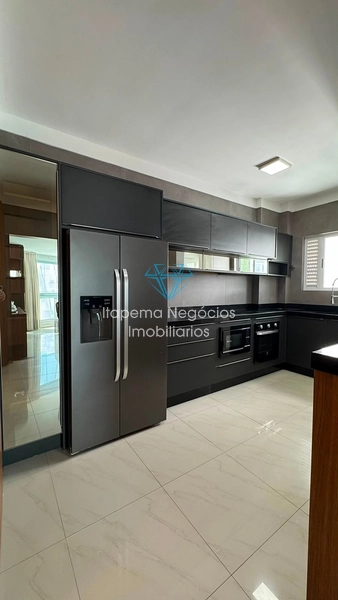 APARTAMENTO NA QUADRA DO MAR À VENDA: 11ª foto da galeria de imagens do imóvel