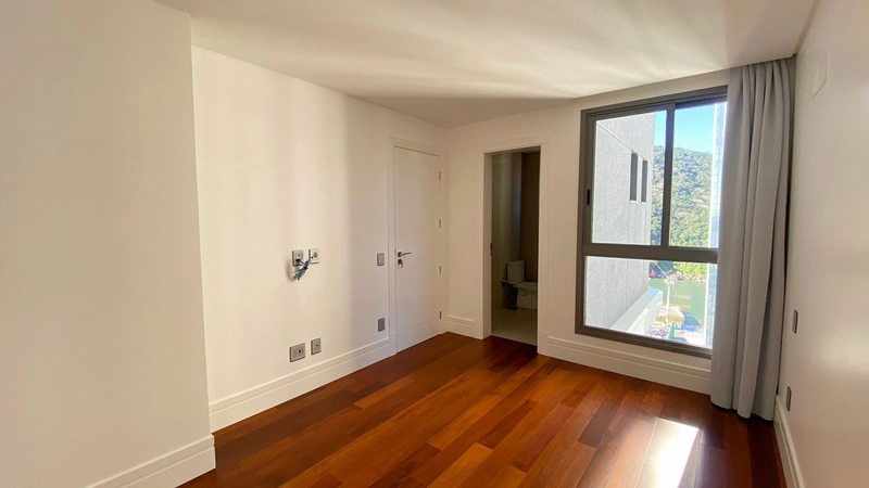 Apartamento Alto Padrão à Venda em Balneário Camboriú: 34ª foto da galeria de imagens do imóvel