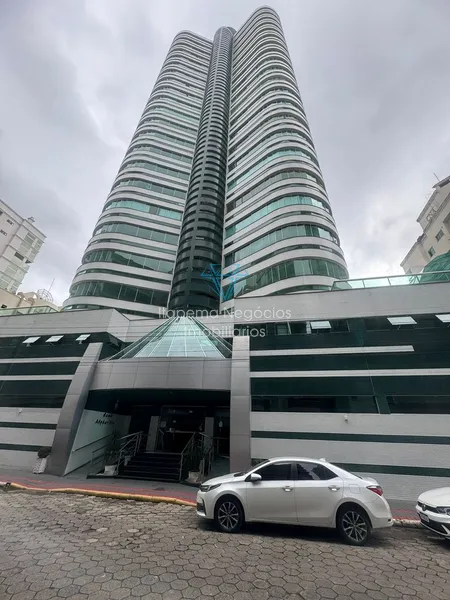 LINDO APTO MOBILIADO PARA MORADIA EM MEIA PRAIA.: 2ª foto da galeria de imagens do imóvel