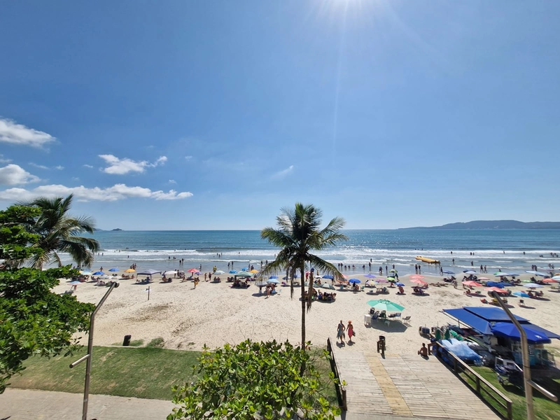 APARTAMENTO À VENDA – FRENTE MAR | 180m² | 3 SUÍTES | 2 VAGAS | MOBILIADO | Meia Praia: 56ª foto da galeria de imagens do imóvel