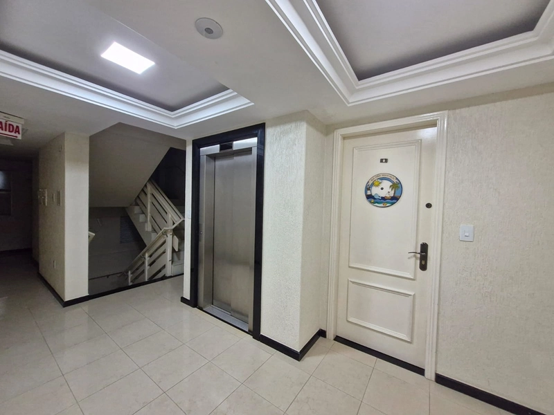 APARTAMENTO À VENDA – FRENTE MAR | 180m² | 3 SUÍTES | 2 VAGAS | MOBILIADO | Meia Praia: 27ª foto da galeria de imagens do imóvel