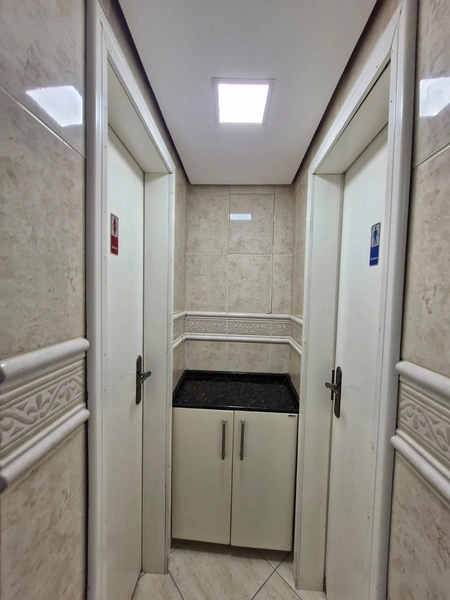 APARTAMENTO À VENDA – FRENTE MAR | 180m² | 3 SUÍTES | 2 VAGAS | MOBILIADO | Meia Praia: 24ª foto da galeria de imagens do imóvel