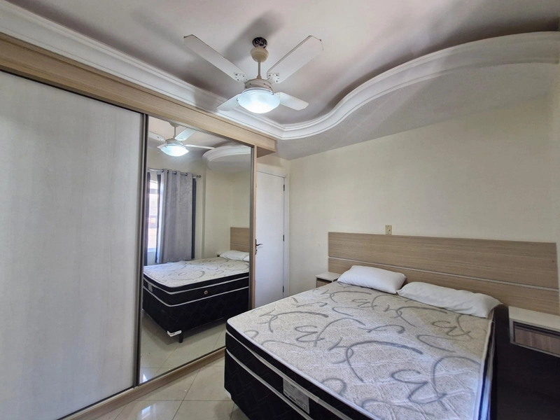 APARTAMENTO À VENDA – FRENTE MAR | 180m² | 3 SUÍTES | 2 VAGAS | MOBILIADO | Meia Praia: 14ª foto da galeria de imagens do imóvel