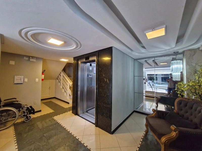 APARTAMENTO À VENDA – FRENTE MAR | 180m² | 3 SUÍTES | 2 VAGAS | MOBILIADO | Meia Praia: 51ª foto da galeria de imagens do imóvel