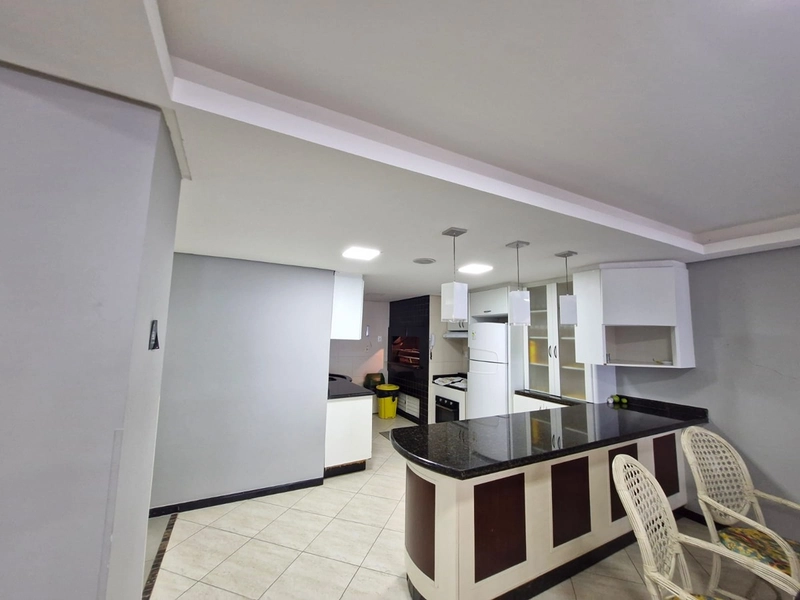 APARTAMENTO À VENDA – FRENTE MAR | 180m² | 3 SUÍTES | 2 VAGAS | MOBILIADO | Meia Praia: 38ª foto da galeria de imagens do imóvel