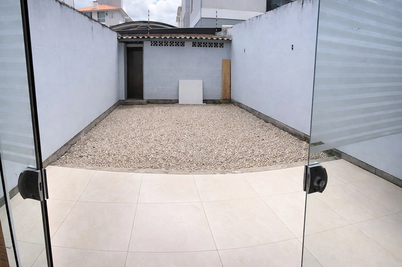 SOBRADO MOBILIADO À VENDA EM TIJUCAS/SC: 5ª foto da galeria de imagens do imóvel