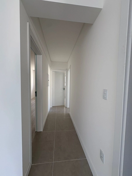 APARTAMENTO À VENDA – TERCEIRA QUADRA DA MEIA PRAIA: 5ª foto da galeria de imagens do imóvel