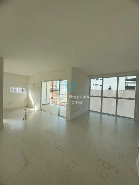 APARTAMENTO - 03 Suítes 02 Vagas de Garagem.: 2ª foto da galeria de imagens do imóvel
