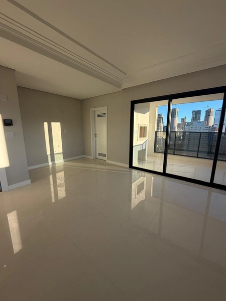 Apartamento à venda no Centro de Itapema: 4ª foto da galeria de imagens do imóvel