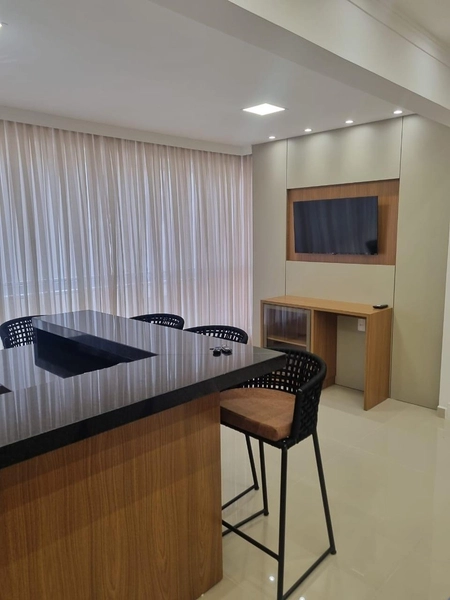 Locação de Temporada – Meia Praia | Quadra Mar: 2ª foto da galeria de imagens do imóvel