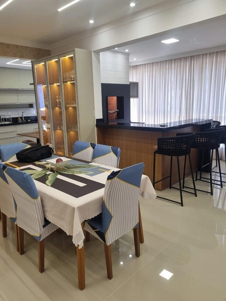 Locação de Temporada – Meia Praia | Quadra Mar: 5ª foto da galeria de imagens do imóvel