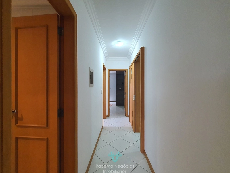 Apartamento mobiliado e equipado a 50m do mar, com 113m² e 2 vagas!: 18ª foto da galeria de imagens do imóvel