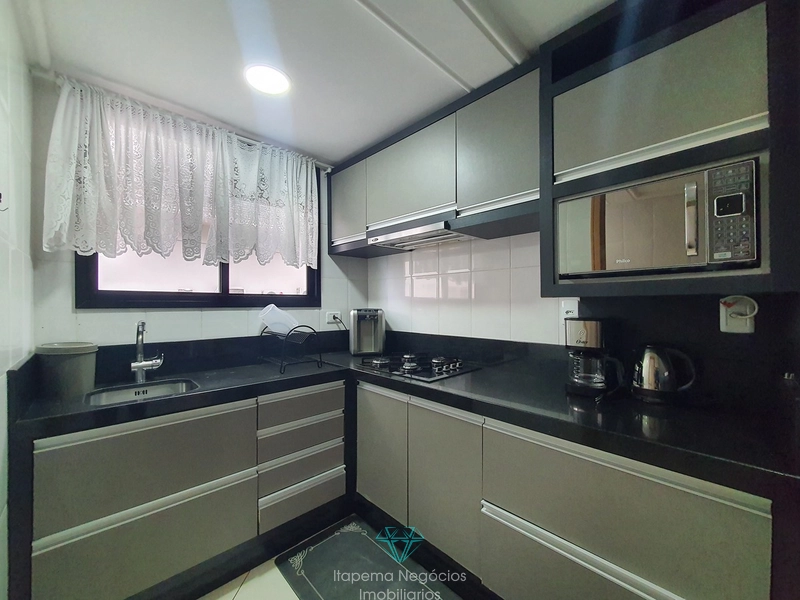 Apartamento mobiliado e equipado a 50m do mar, com 113m² e 2 vagas!: 13ª foto da galeria de imagens do imóvel