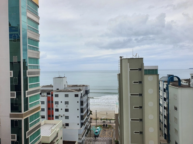 Apartamento mobiliado e equipado a 50m do mar, com 113m² e 2 vagas!: 9ª foto da galeria de imagens do imóvel