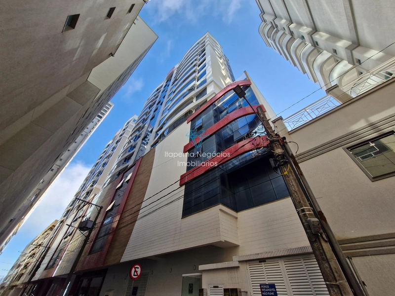 VENDA – APARTAMENTO QUADRA MAR | MEIA PRAIA – ITAPEMA/SC: 3ª foto da galeria de imagens do imóvel