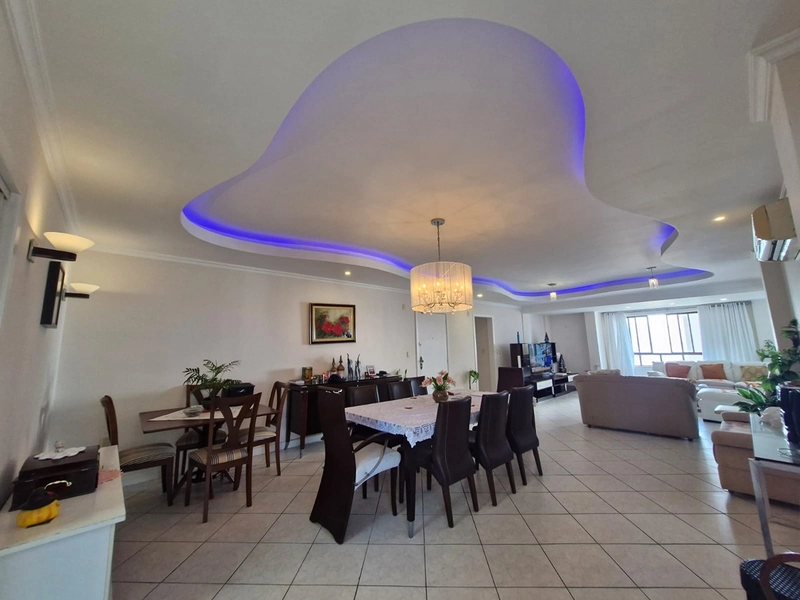 Apartamento à Venda – Amplo e Mobiliado: 4ª foto da galeria de imagens do imóvel