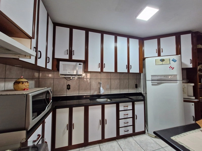 Oportunidade em Meia Praia!: 8ª foto da galeria de imagens do imóvel