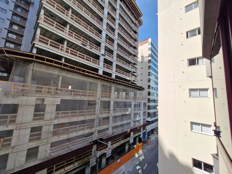 Oportunidade em Meia Praia!: 2ª foto da galeria de imagens do imóvel