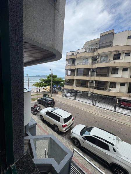 Apartamento à Venda – Frente Mar | Meia Praia – Itapema: 4ª foto da galeria de imagens do imóvel