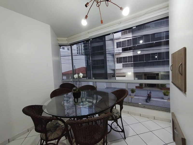 REALIZE UM SONHO! Apartamento como excelente localizaçao a 200 metros do mar, sacada com churrasqueira com uma boa vista.: 6ª foto da galeria de imagens do imóvel
