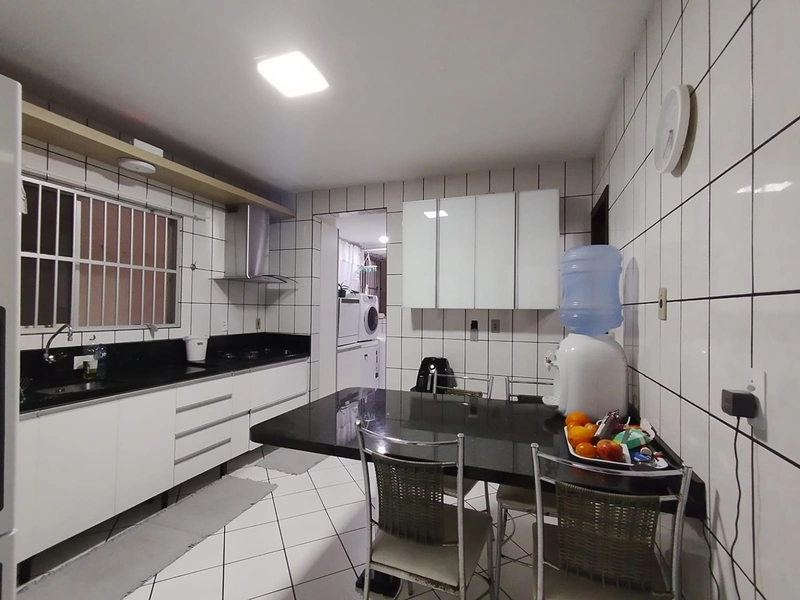 REALIZE UM SONHO! Apartamento como excelente localizaçao a 200 metros do mar, sacada com churrasqueira com uma boa vista.: 9ª foto da galeria de imagens do imóvel