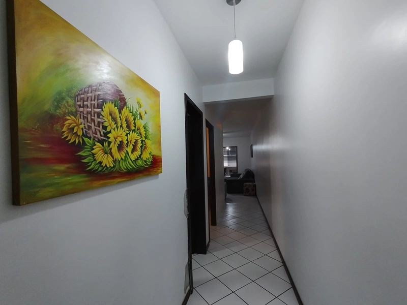 REALIZE UM SONHO! Apartamento como excelente localizaçao a 200 metros do mar, sacada com churrasqueira com uma boa vista.: 2ª foto da galeria de imagens do imóvel