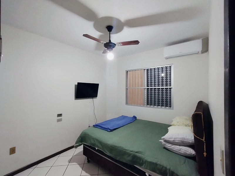 REALIZE UM SONHO! Apartamento como excelente localizaçao a 200 metros do mar, sacada com churrasqueira com uma boa vista.: 18ª foto da galeria de imagens do imóvel