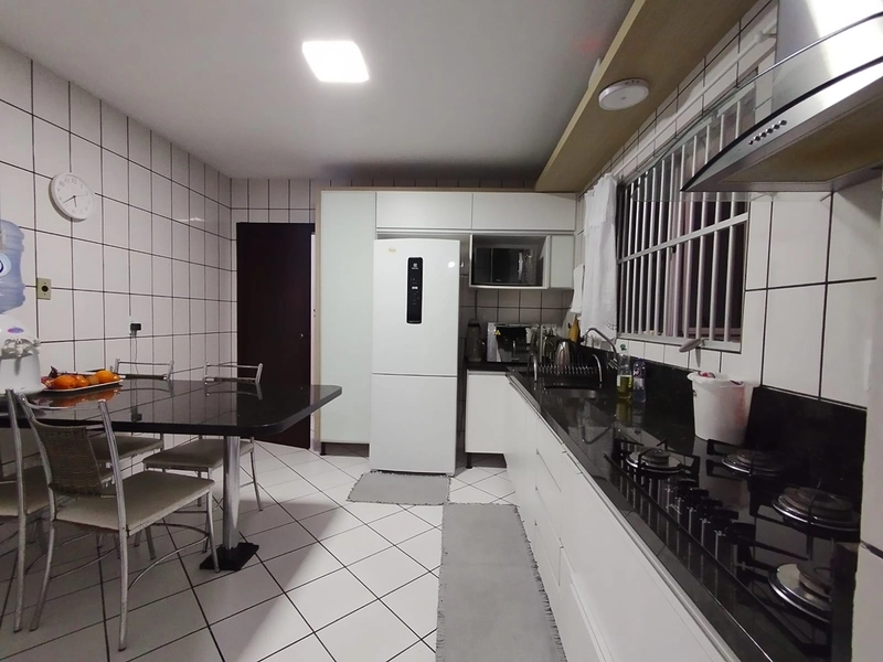 REALIZE UM SONHO! Apartamento como excelente localizaçao a 200 metros do mar, sacada com churrasqueira com uma boa vista.: 11ª foto da galeria de imagens do imóvel