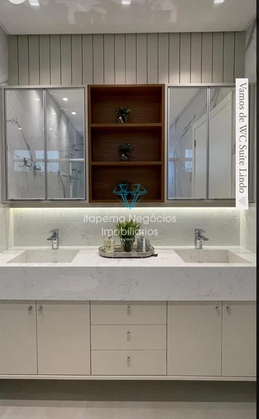 Apartamento com 4 suítes, Mobiliado e Diferenciado com 251m²- Meia Praia - Itapema/SC: 13ª foto da galeria de imagens do imóvel